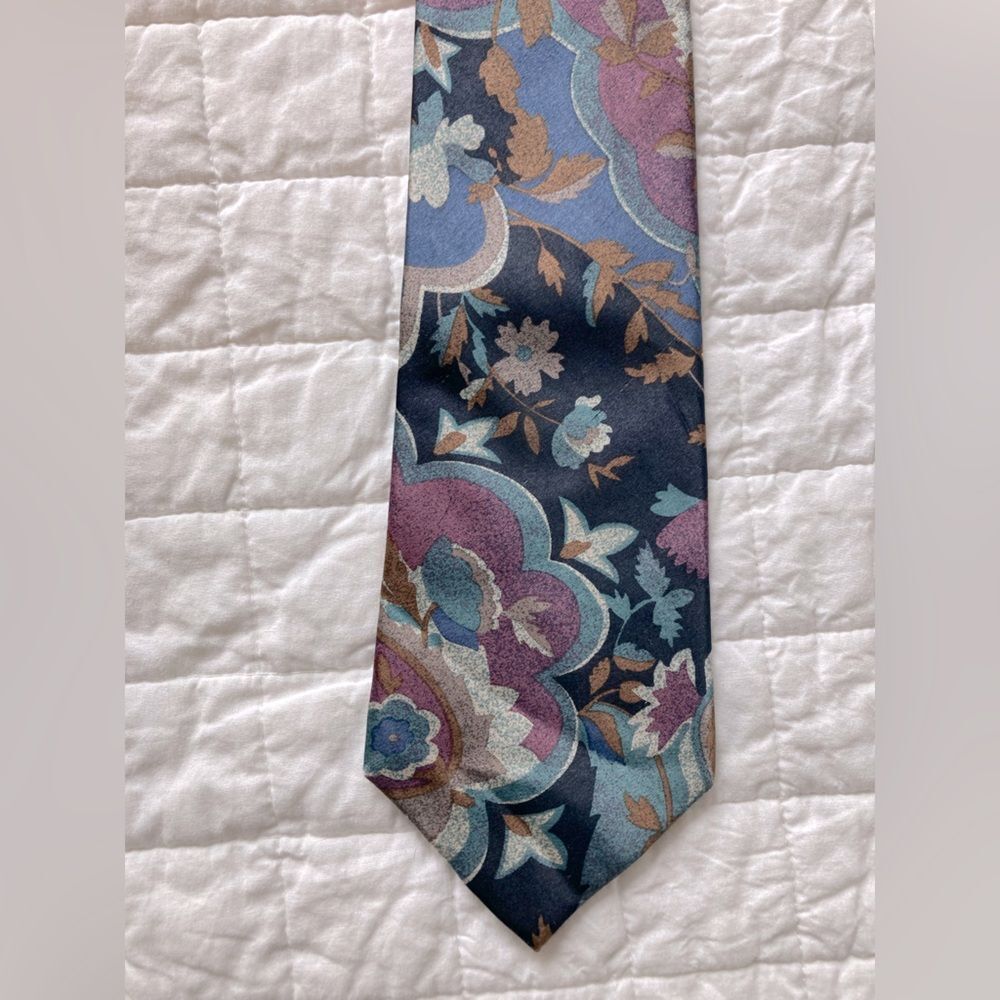 Vintage Retro Paisley Floral Silk Neck Tie